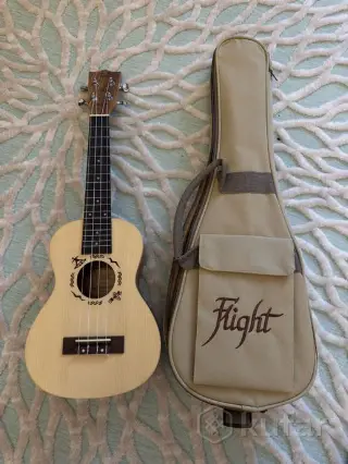 Укулеле Flight