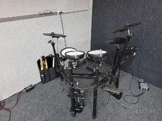 Эл.барабаны ROLAND TD 07