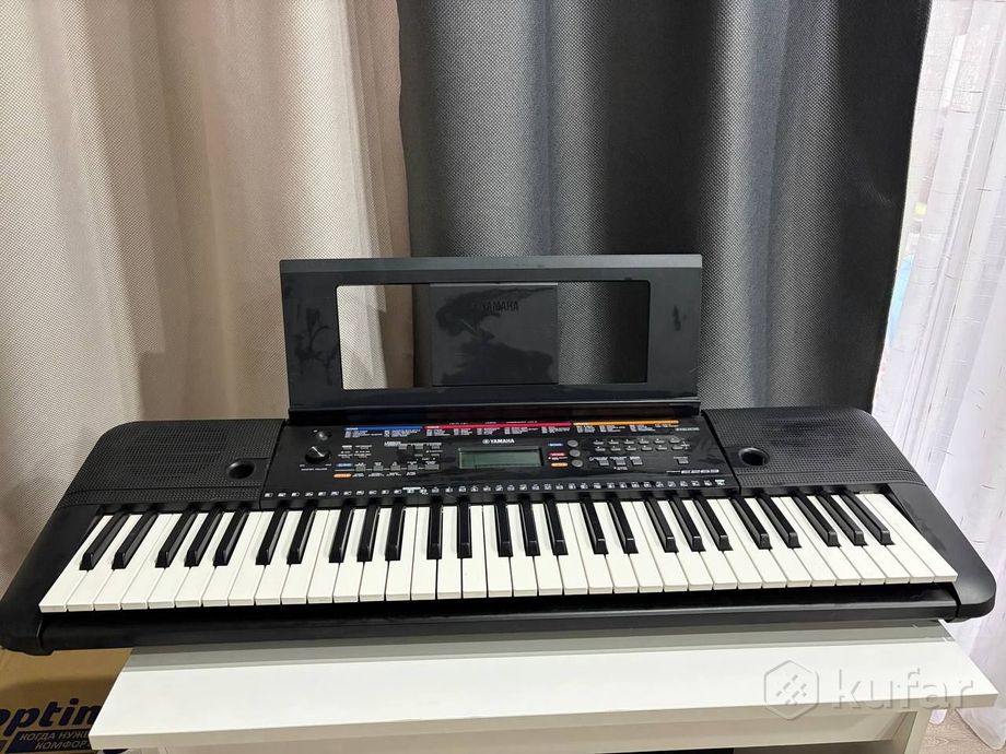 синтезатор YAMAHA E263