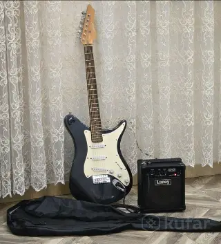 Комплект гитара Weinberger + комбик Laney LX-10