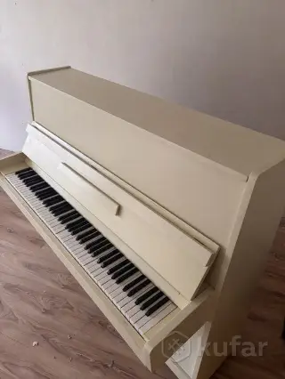 Б/у фортепиано