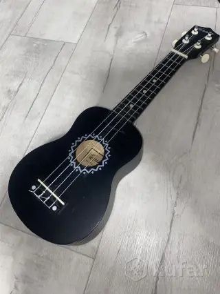 укулеле