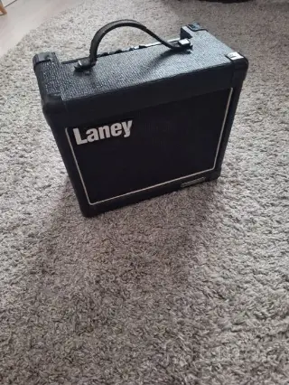 Комбоусилитель Laney LG12