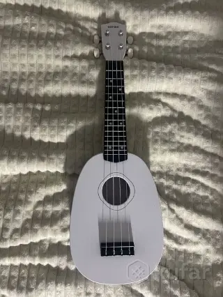 Укулеле сопрано GUITAR