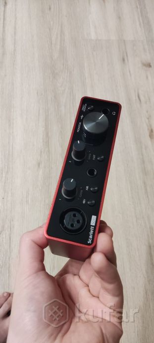 аудио интерфейс Focusrite scarlett solo 3rd Gen — фото 1