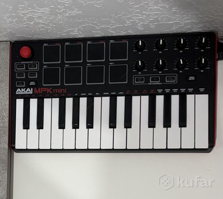 AKAI MPK mini MK2 ( MIDI клавиатура )