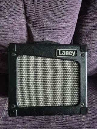 Ламповый гитарный комбик Laney Cub 8