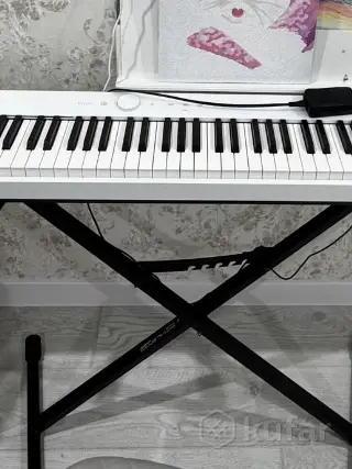 Цифровое пианино Casio Privia PX-S1000