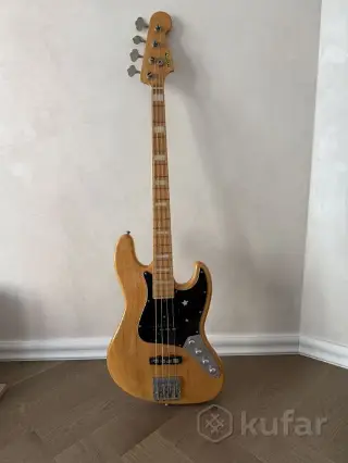 Бас-гитара Moon Guitars