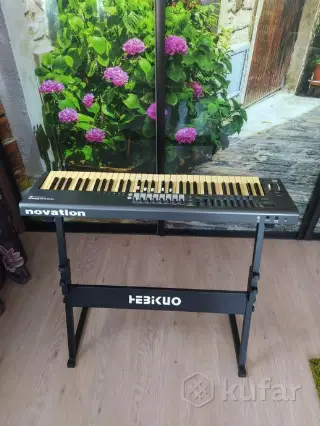 Миди Novation 61