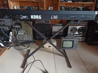 комплект звукоусиливающей и рабочая станция Корг