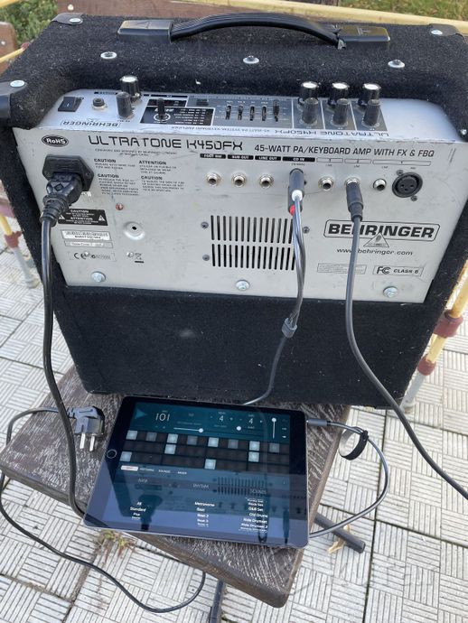 Behringer Ultratone K450FX комбик комбоуселитель — фото 2