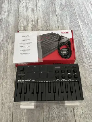 AKAI MPK mini mk3 midi
