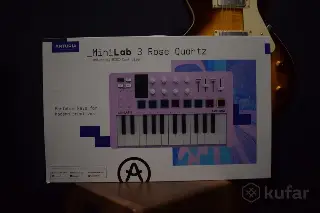 MIDI-клавиатрура Arturia Minilab 3