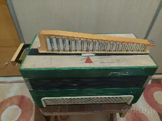 Баян