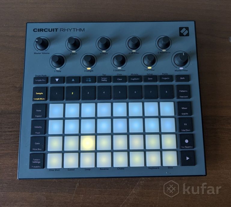 Novation Circuit Rhythm, семплер — фото 1