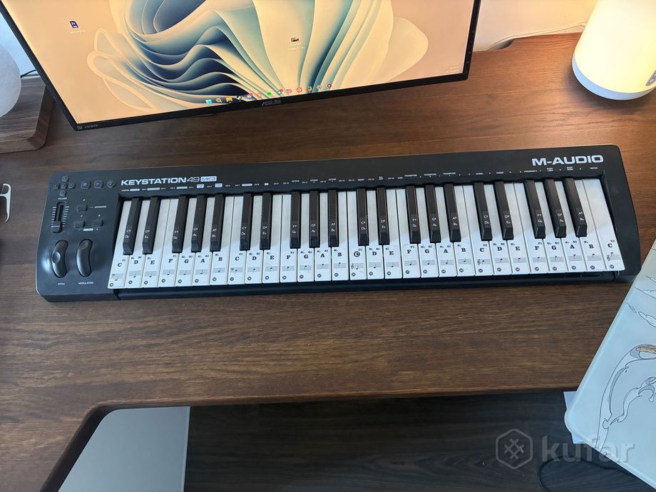 MIDI-клавиатура M-Audio Keystation 49 (MK3)