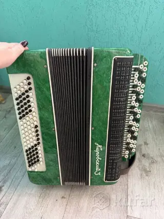 Баян