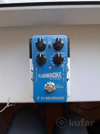 Педаль эффектов T.C. Electronic Flashback Delay