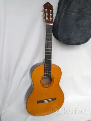 Классическая гитара Yamaha C40 (с чехлом)