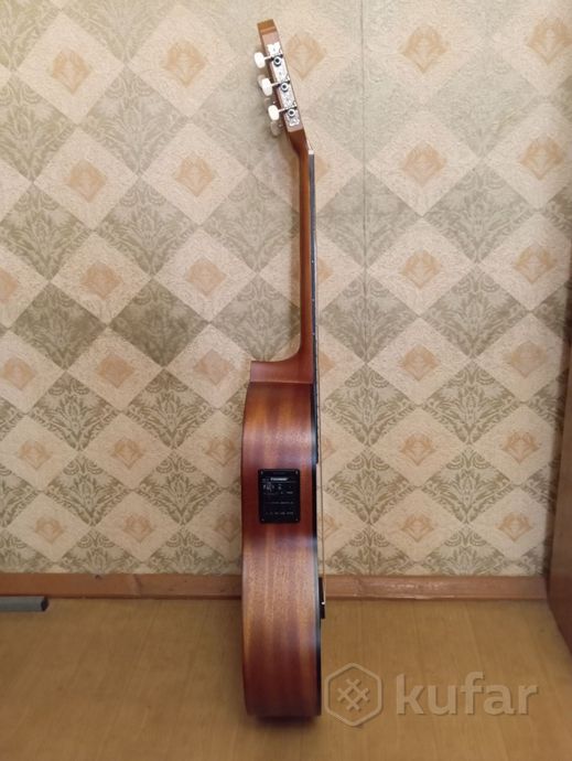 электро-акустическая гитара с мет. струнами — фото 3