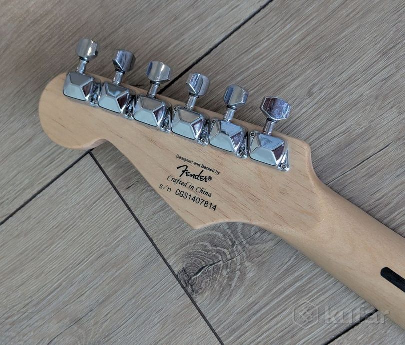 Электрогитара Fender Squier Stratocaster — фото 2