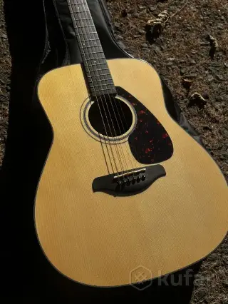 Акустическая гитара Yamaha FG800