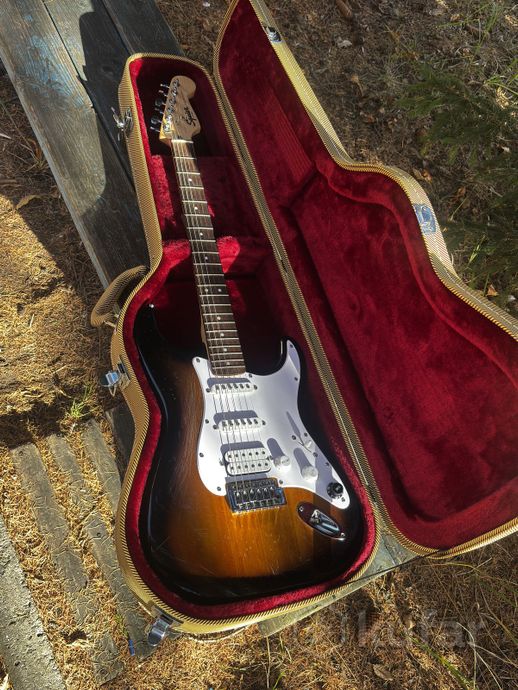 Электрогитара Squier Stratocaster hss — фото 1
