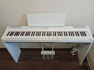 Цифровое фортепиано Yamaha P-125WH (комплект)