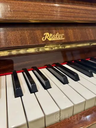 Чешское пианино Rosler ( Petrof ) серия Rigoletto