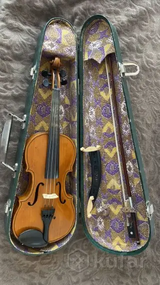 Скрипка размера 1/2