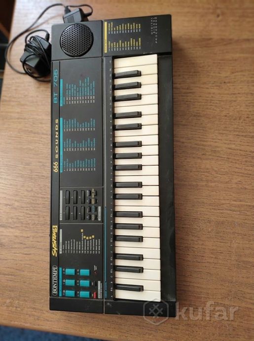 Синтезатор Bontempi System 5 BT 705 (Италия)