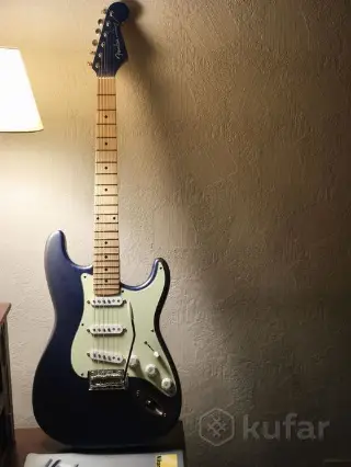 Гитара типа Fender Strat custom shop мастеровая
