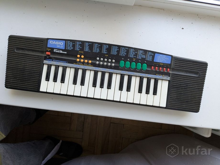 Синтезатор Casio