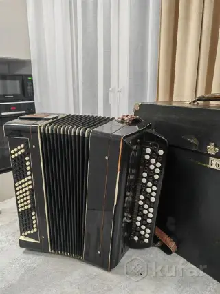 Баян