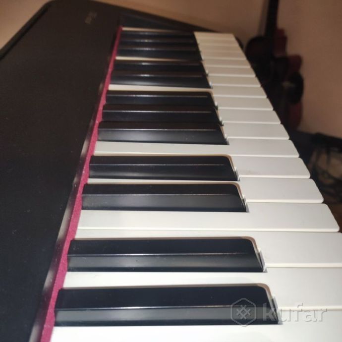 Roland FP-30 пианино электронное + стойка ДВП — фото 3