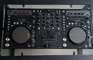 DJ контроллер PIONEER DDJ S1