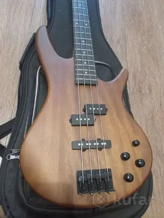 Бас-гитара Ibanez Gsr200