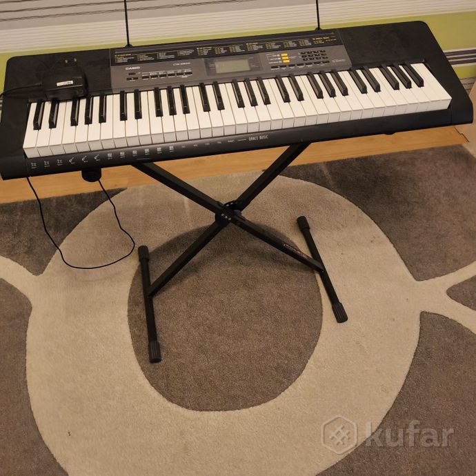Синтезатор Casio — фото 1