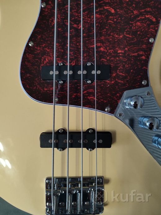 бас гитара Fender Player Plus Active Jazz Bass — фото 5