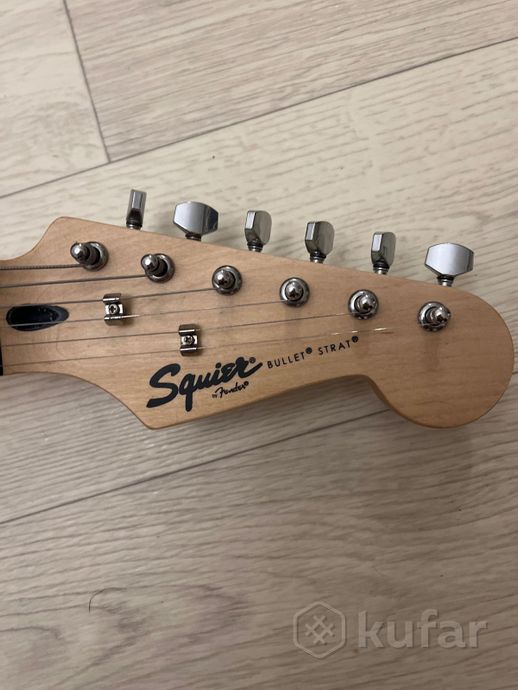 Электрогитара Fender Squier (реплика) — фото 3