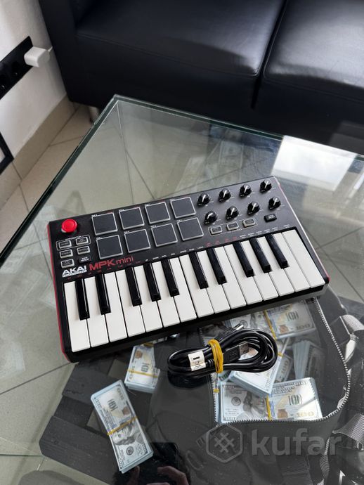 Миди клавиатура akai mpk mini
