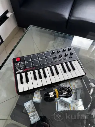 Миди клавиатура akai mpk mini