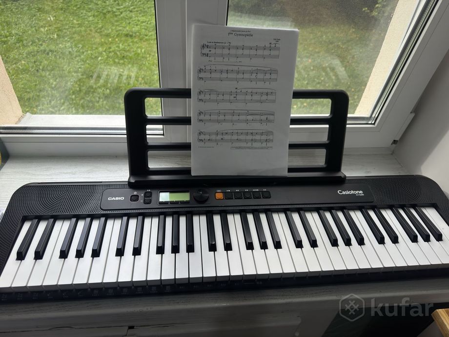 Синтезатор Casio — фото 1