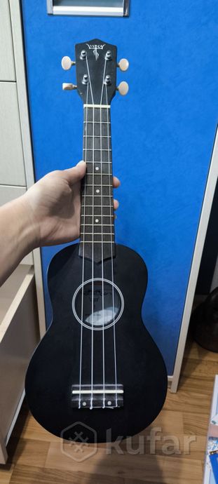 Укулеле Listen LIS-100BK