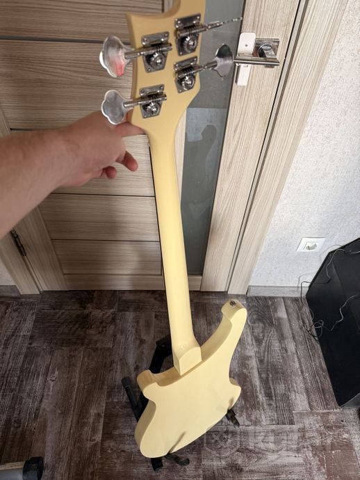 бас гитара Rickenbacker — фото 2