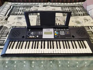 Синтезатор YAMAHA