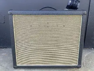 Ламповый гитарный комбо Hughes&Kettner