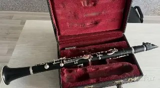 Кларнет Buffet Crampon E11 (си бемоль, Bb)