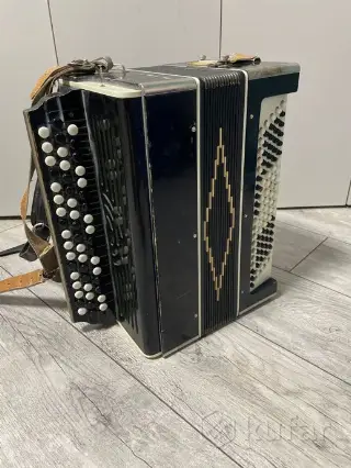 Баян